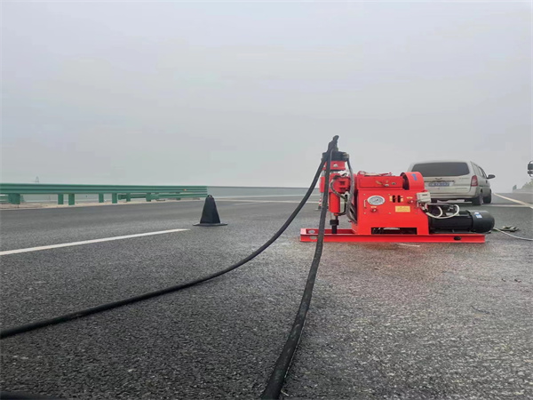 黄南马路路基路面开裂下沉注浆加固灌浆